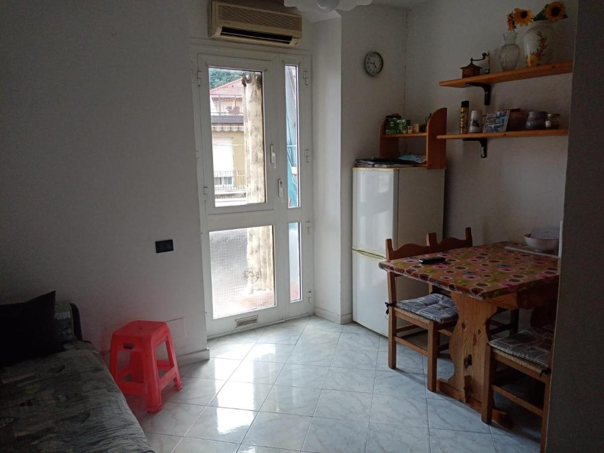 Casa Albarosa, 10 Min Walk Train Station, Free Parking. Daire La Spezia Dış mekan fotoğraf