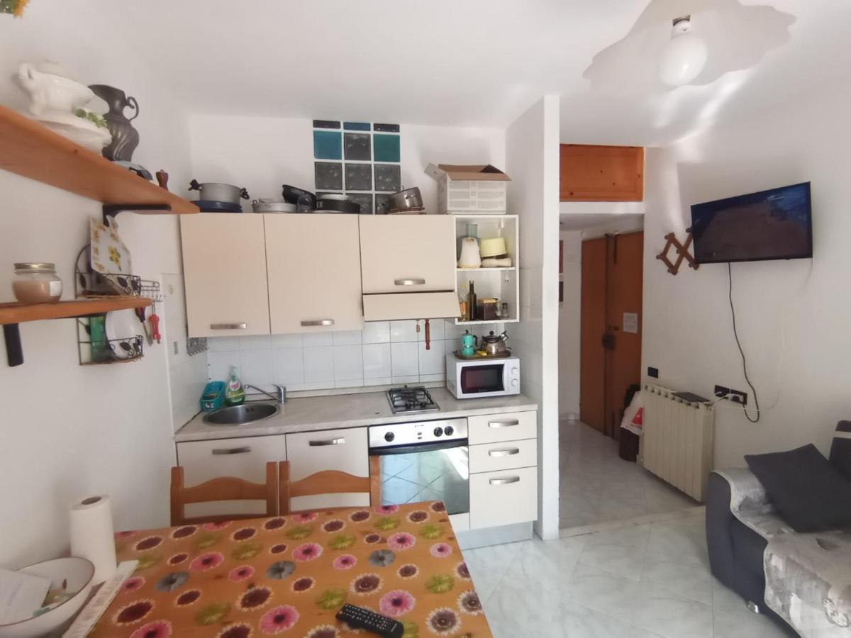 Casa Albarosa, 10 Min Walk Train Station, Free Parking. Daire La Spezia Dış mekan fotoğraf